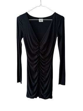 Aritzia Sunday Best Ruched Black Long Sleeve V-Neck Ribbed Bodycon Dress Size XS